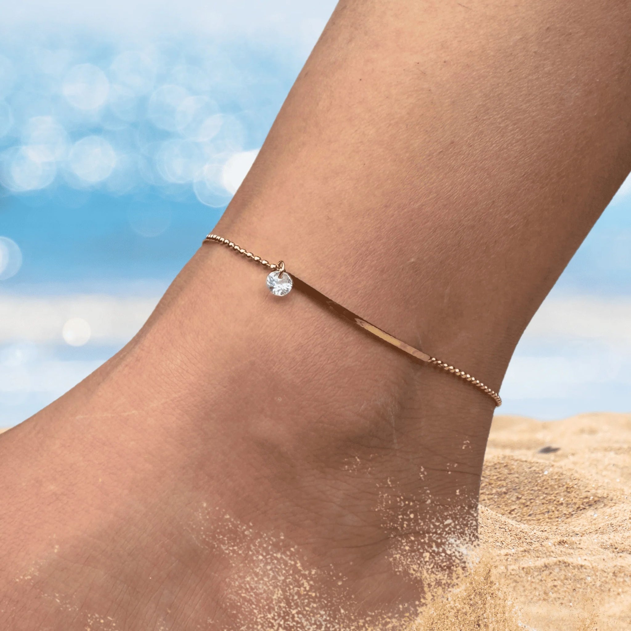 Dainty Gold Anklet with Solitaire Diamond Charm | Gold Minimalist Chain Anklet | Summer Beach Jewelry for Women | Foot Accessory Gift
