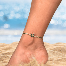 Green butterfly charm anklet with gold chain | Nature-inspired foot jewelry | Summer beach accessory | Perfect gift for her